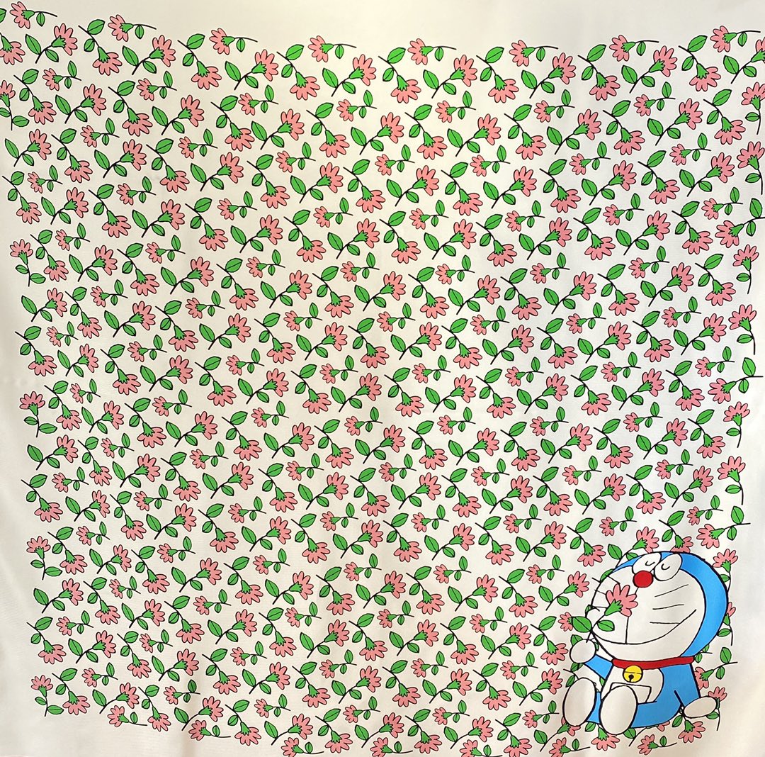 Gucci x Doraemon Silk Scarf - Floral Design, 90x90cm, Spring/Summer Accessory 6 i1618200764 3677 4