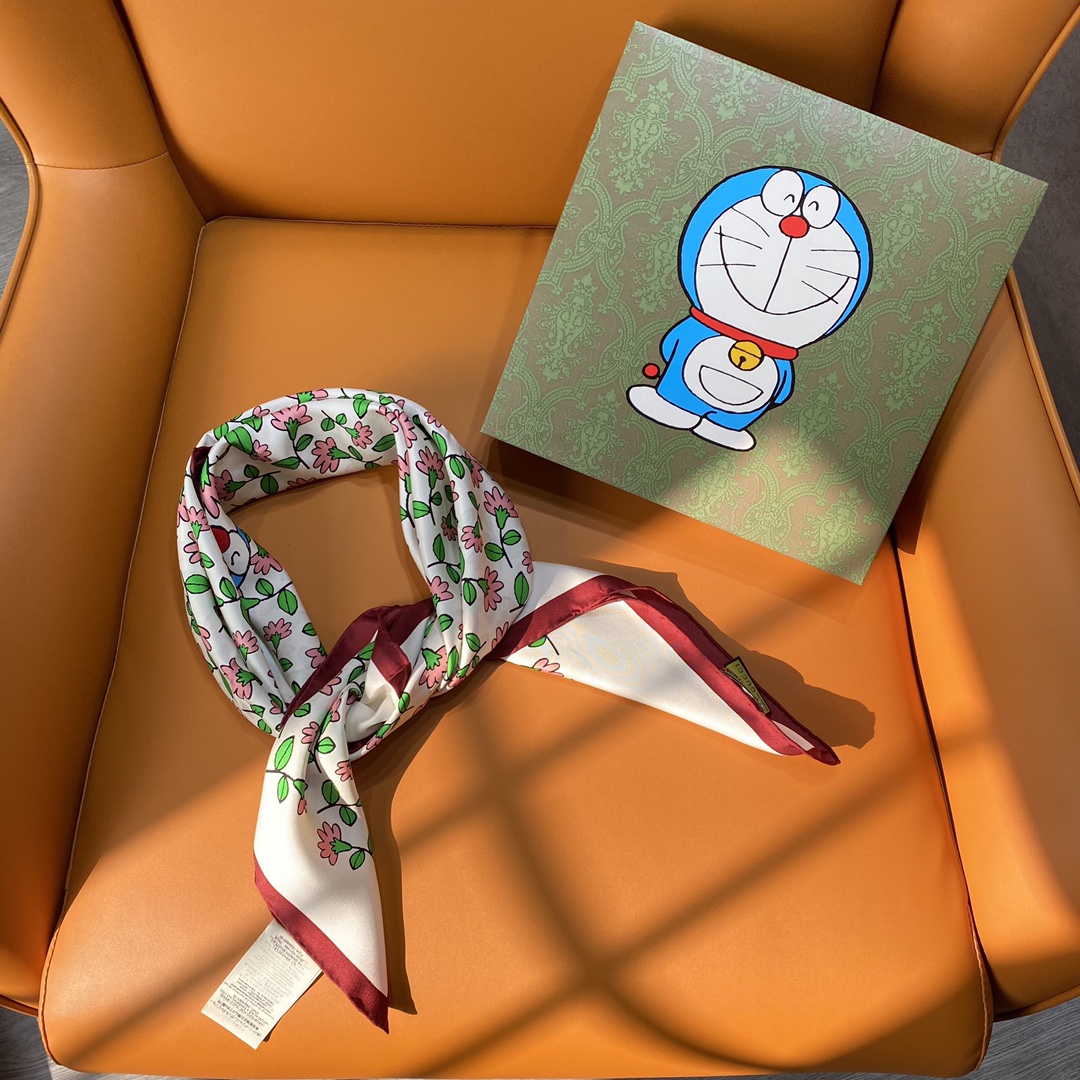 Gucci x Doraemon Silk Scarf - Floral Design, 90x90cm, Spring/Summer Accessory 4 i1618200764 5050 2
