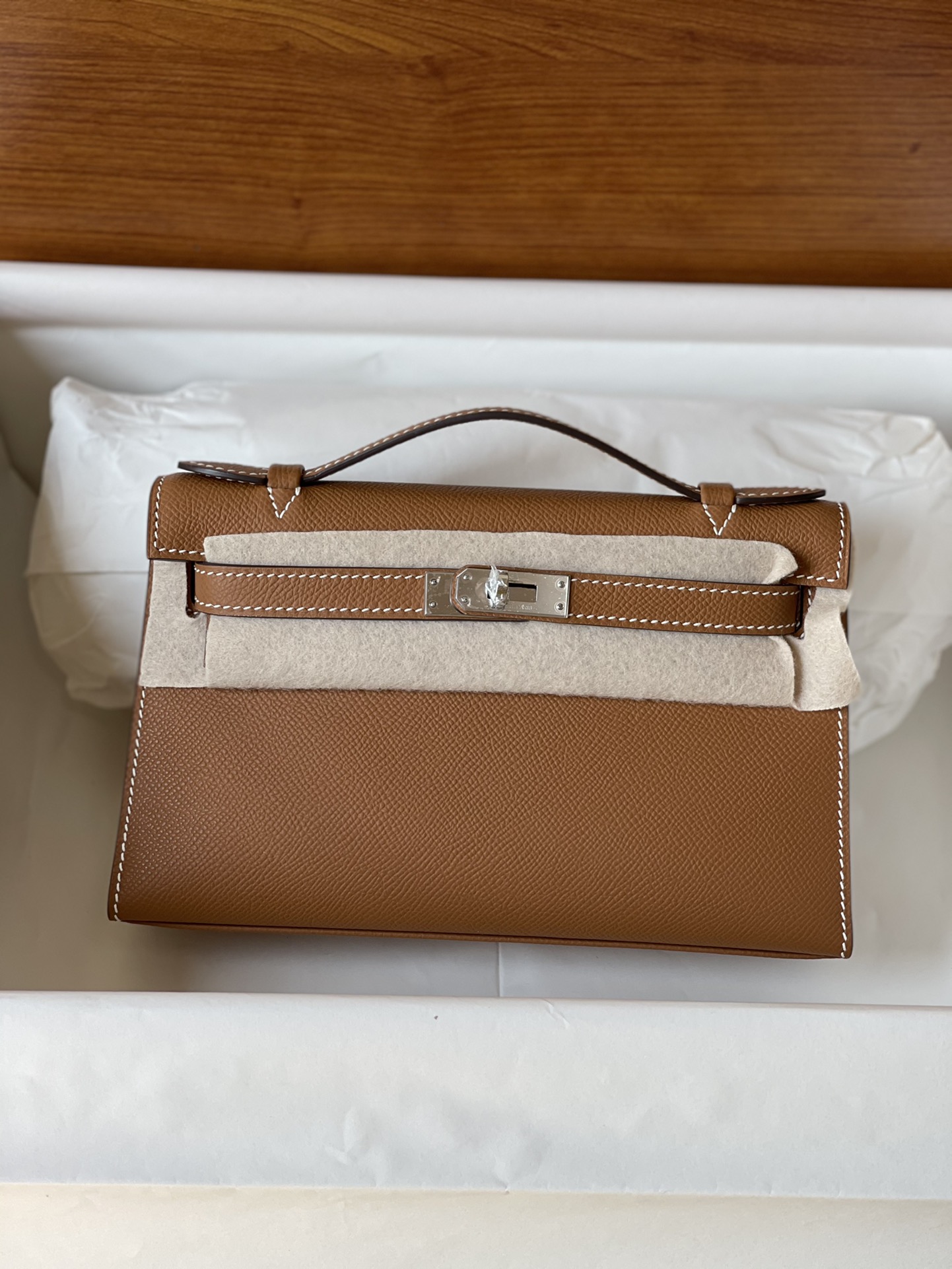 NO:698831,Kelly first generation clutch bag 22cm gold brown silver buckle, Hermes, hermes, Hermes,19860909Kelly一代手包 22cm 金棕银扣,爱马仕,hermes,Hermes,,Bag
