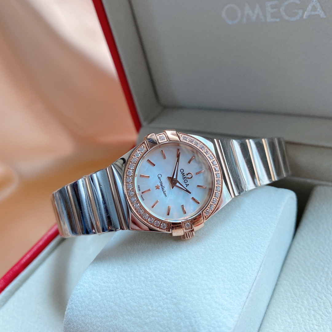 Omega 欧米茄星座女表，岁月无痕 谐美不朽
