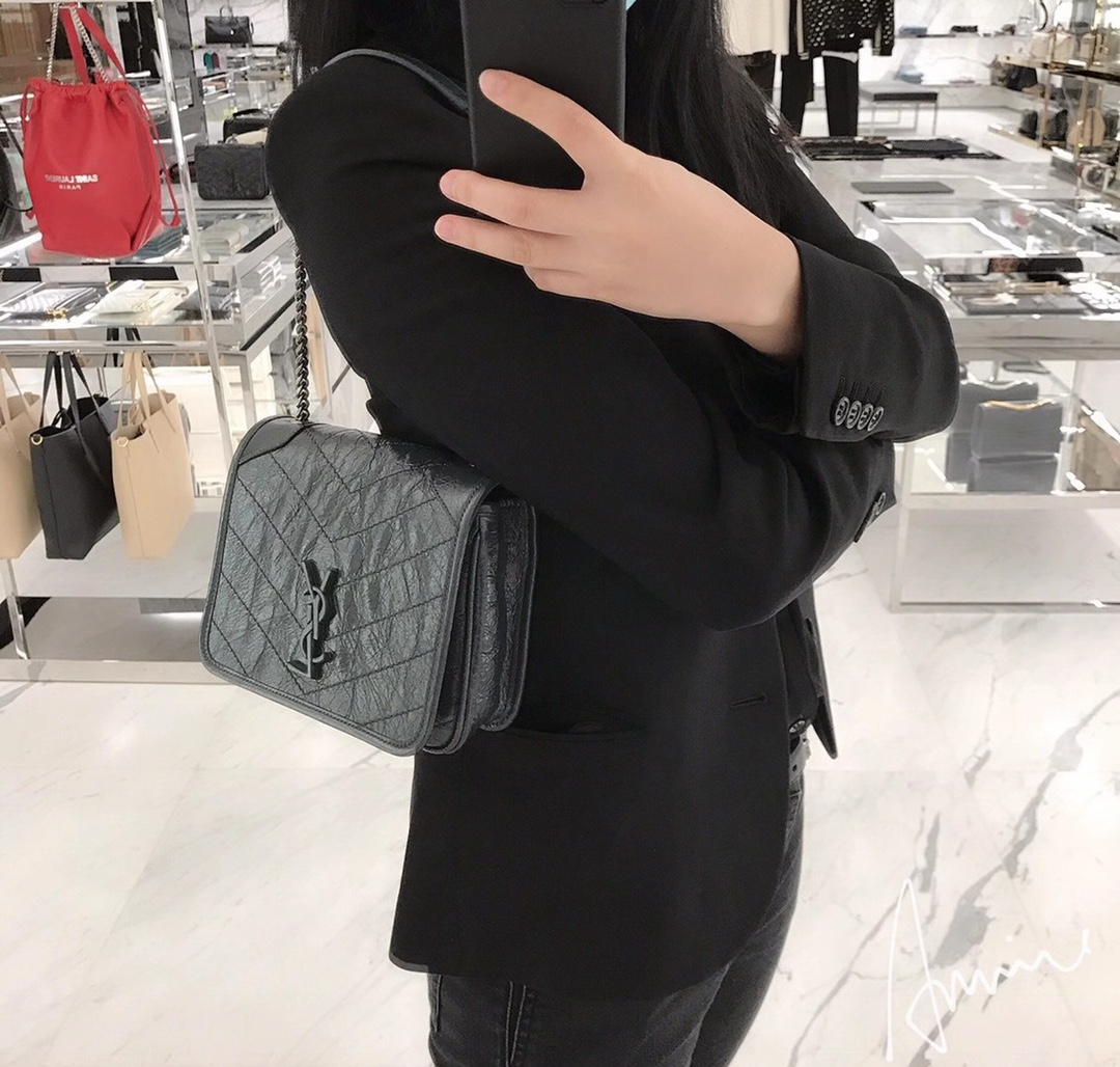 YSL ๐๐๐๐ ๐๐ฉ๐๐๐ ๐ค๐๐๐๐๐ก้พๆกๅฐๆๅ
583103ๆทฑ็ฐ่ฒ