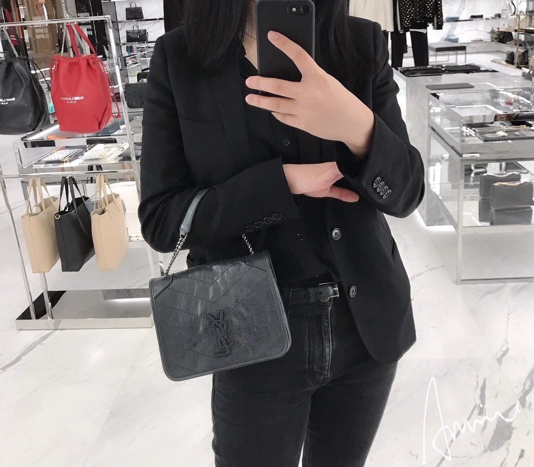 YSL ๐๐๐๐ ๐๐ฉ๐๐๐ ๐ค๐๐๐๐๐ก้พๆกๅฐๆๅ
583103ๆทฑ็ฐ่ฒ