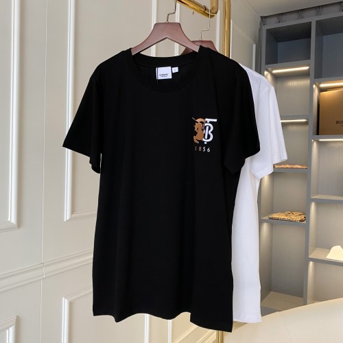 Burberry Camiseta de Algodón con Logo TB y Diseño Ecuestre para Hombre y Mujer 16 Burberry Camiseta de Algodón con Logo TB y Diseño Ecuestre para Hombre y Mujer