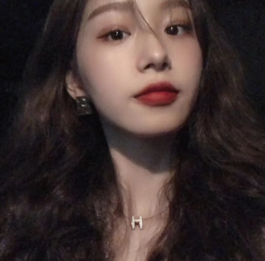 NO:102800,H The most romantic letter in the world. It’s hard to find a counter, but it’s just like a slim heart!  You can just compare it. Today, the price of necklaces and earrings is free, Hermes necklace, hermes, necklace19860909H 世界上最浪漫的字母 专柜一根难求,真心一毛一样！你们随便去比. 今天这个价格项链和耳钉都感觉是白送的,爱马仕项链,hermes,necklace,Jewelry