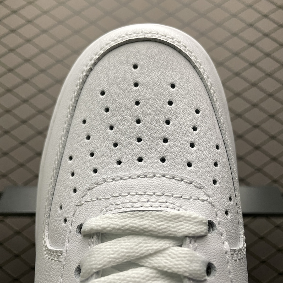 220 NK Air Force 1 空军一号低帮休闲运动板鞋 CV1699-100