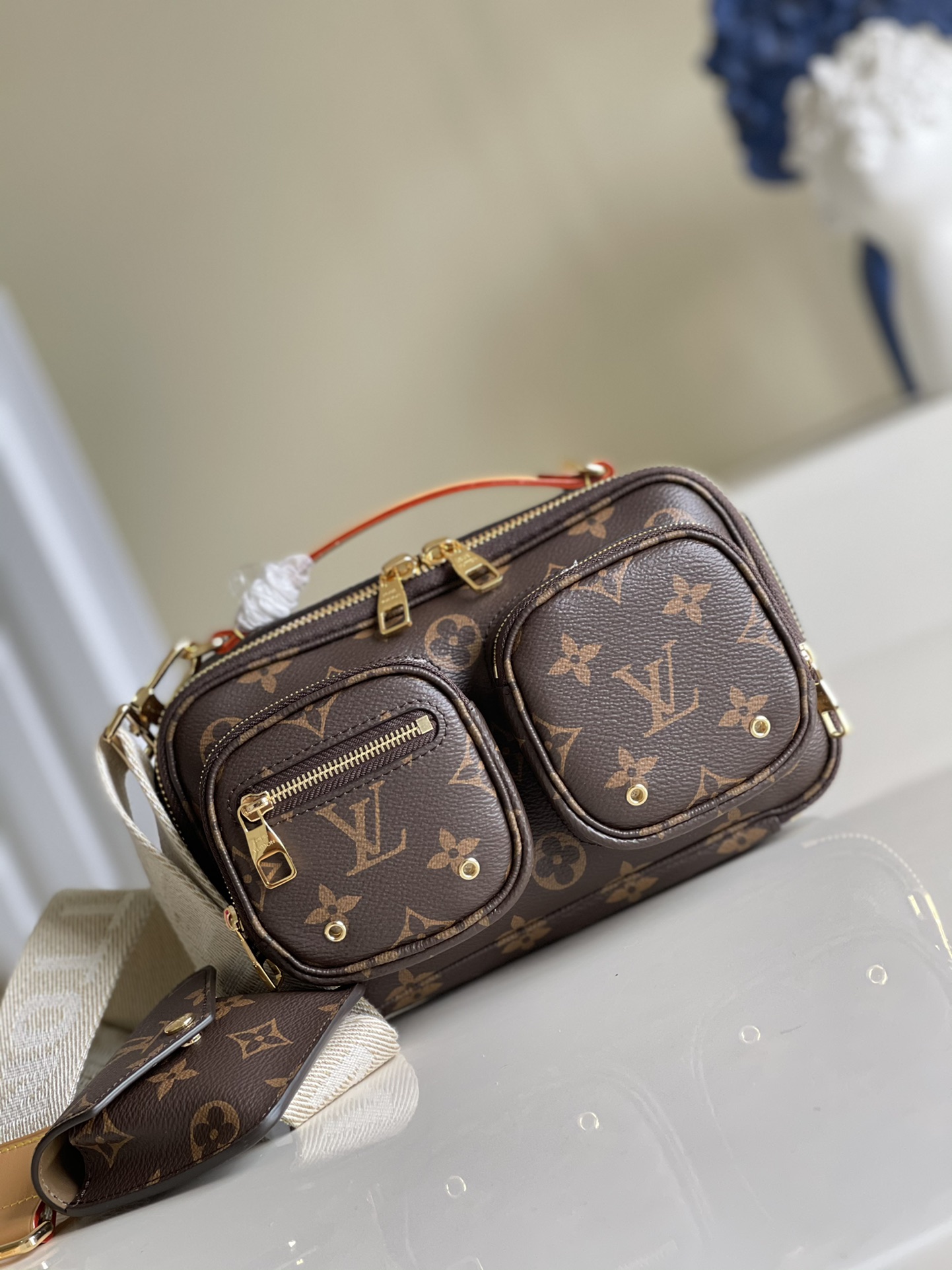 Louis Vuitton LV Utility Crossbody 三合一斜挎包 M80446