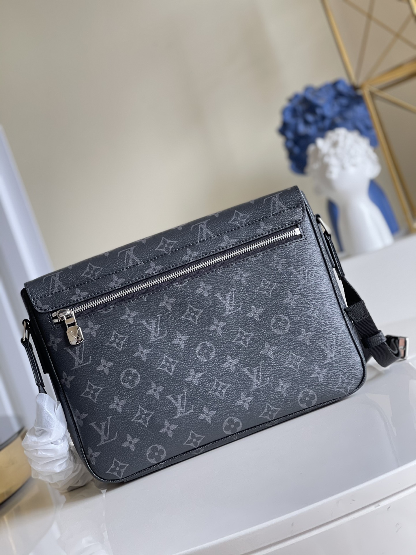 Louis Vuitton LV New Messenger K45 邮差包 M30746