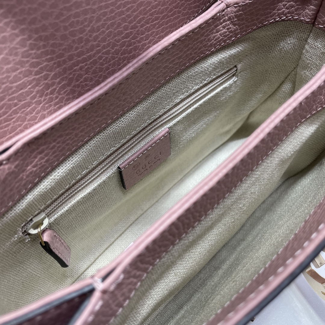 GUCCI古驰金属双G压扣小牛皮单肩斜跨包607720