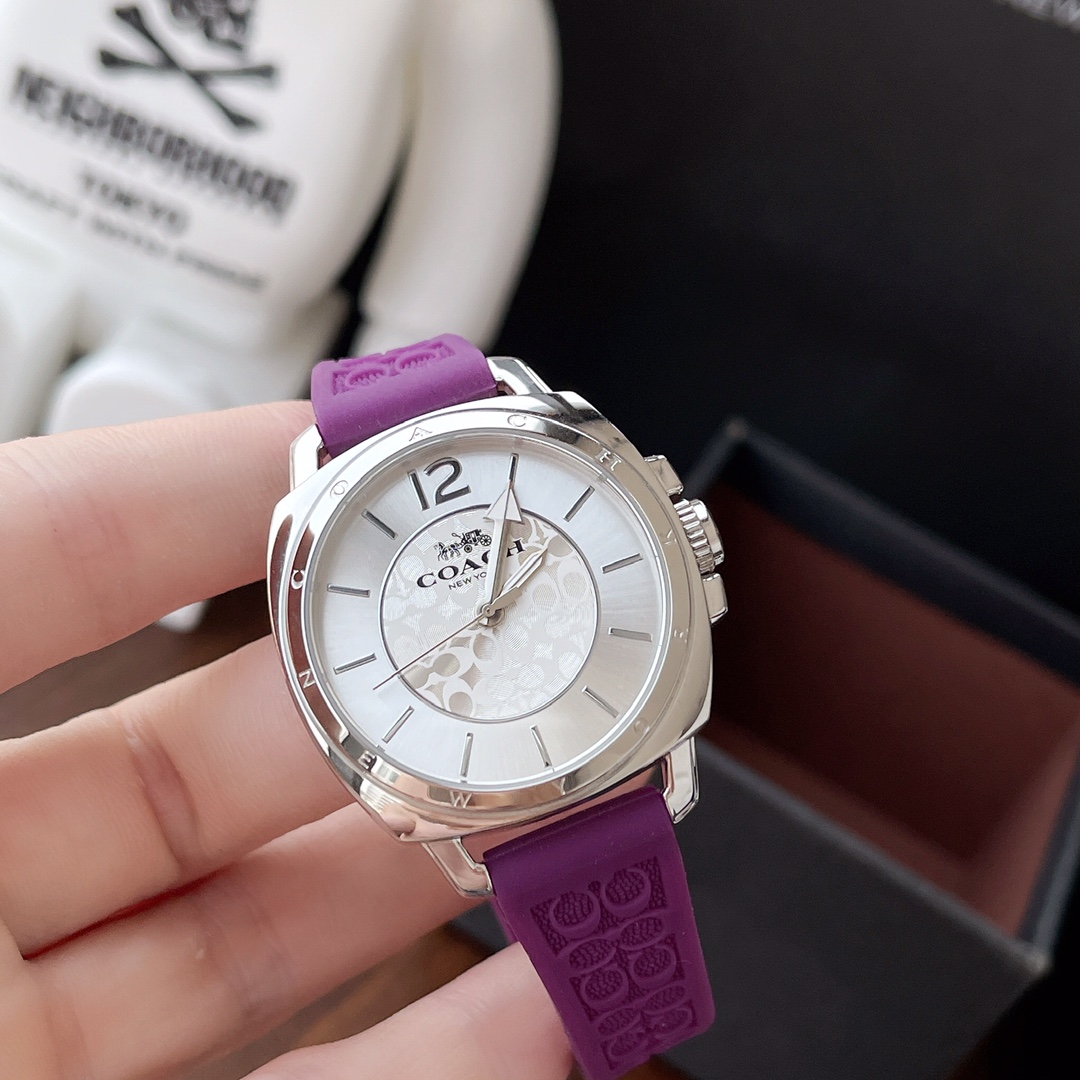 Coach经典印花表带石英腕表