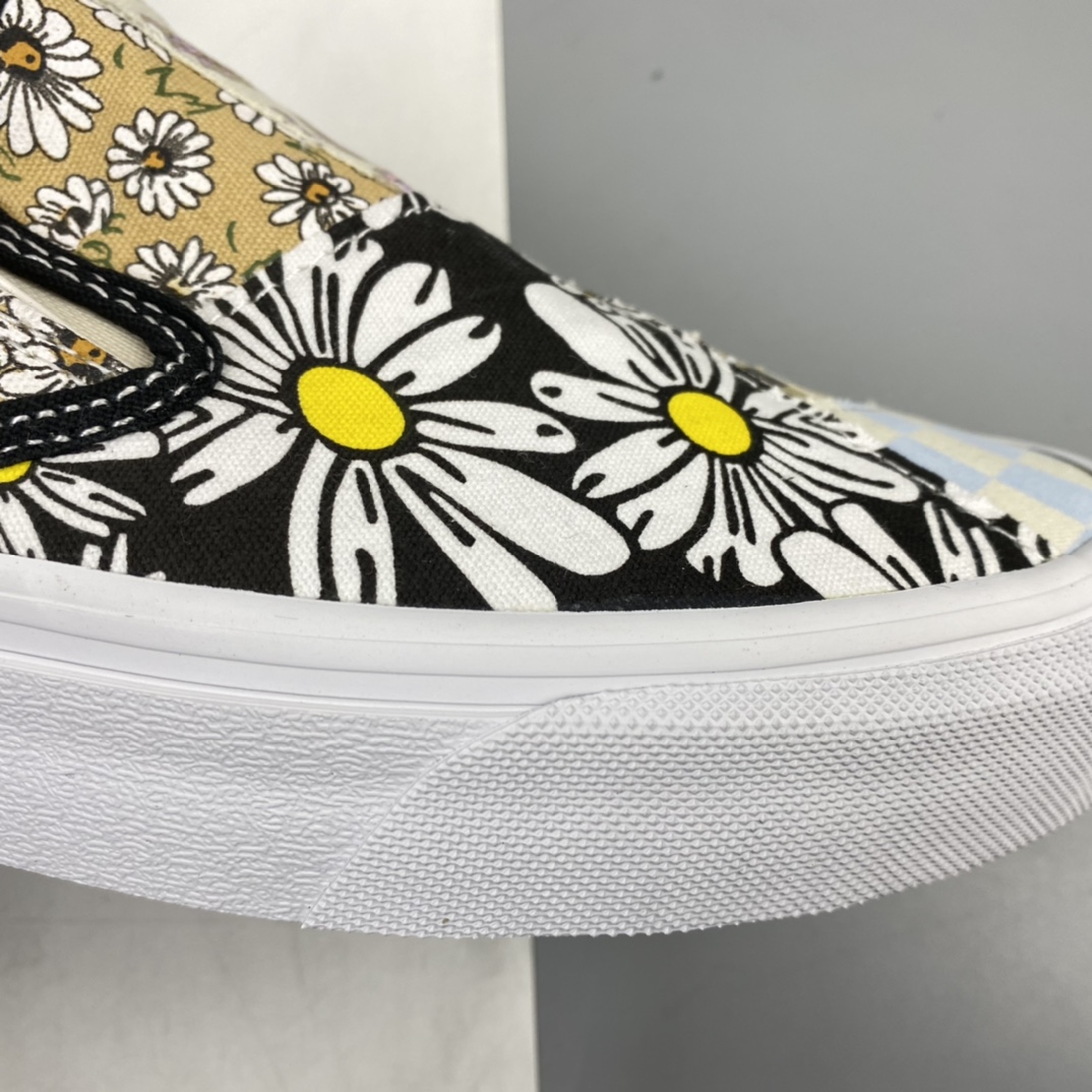 P150 Vans Slip On 复古限定白色腰果花 拼接不对称棋盘低帮板鞋 VN0A5A084201