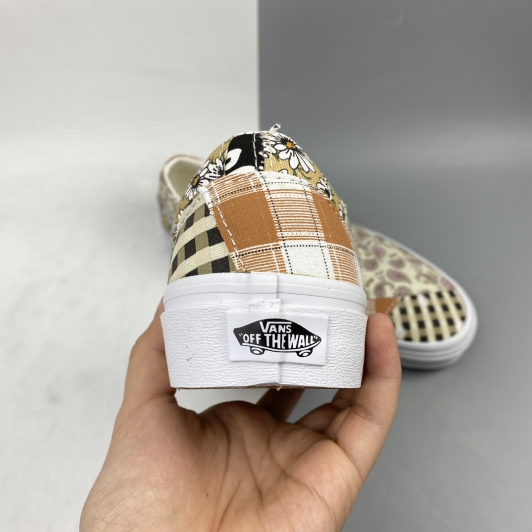 P150 Vans Slip On 复古限定白色腰果花 拼接不对称棋盘低帮板鞋 VN0A5A084201