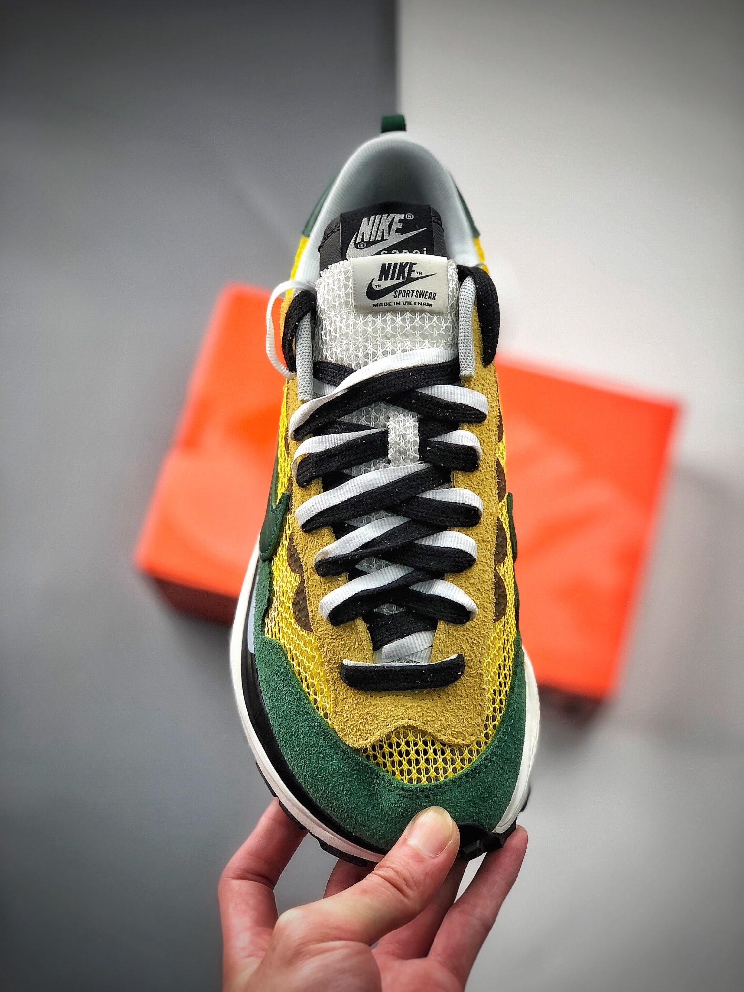 280  Sacai X Nike Vaporwaffle 华夫三代3.0 走秀 CV1363-700