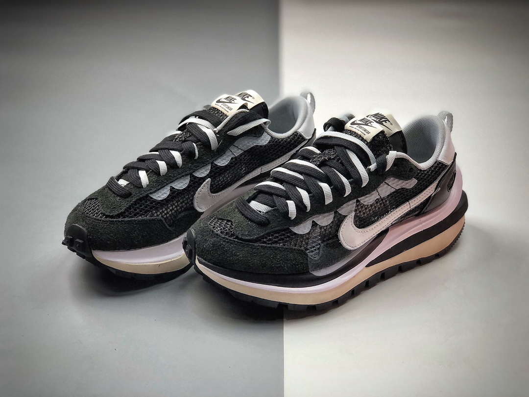280  Sacai X Nike Vaporwaffle 华夫三代3.0 走秀 重磅联名合作款 CV1363-001