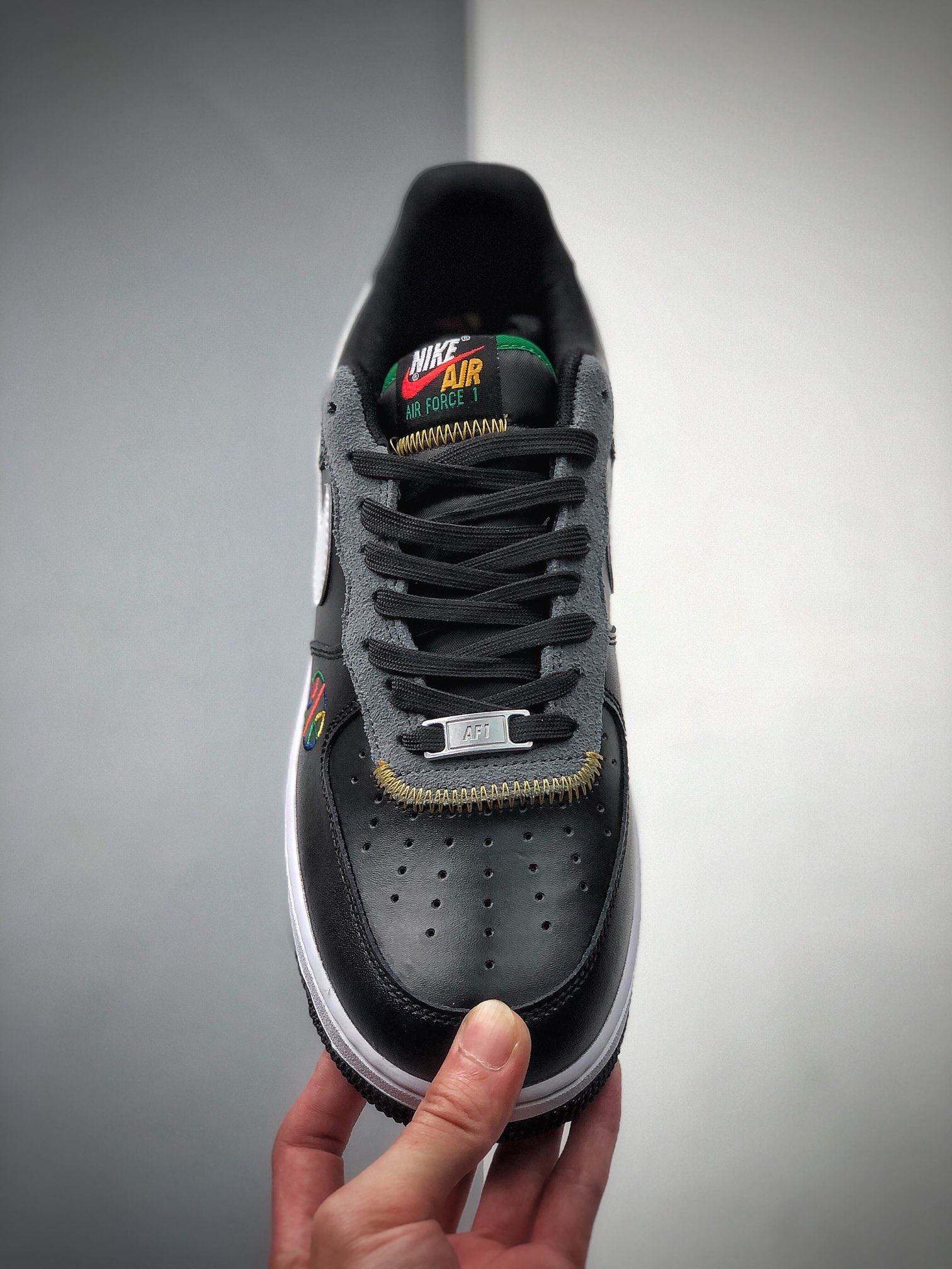 200 NIKE FORCE空军一号运动休闲板鞋 DC1483-100