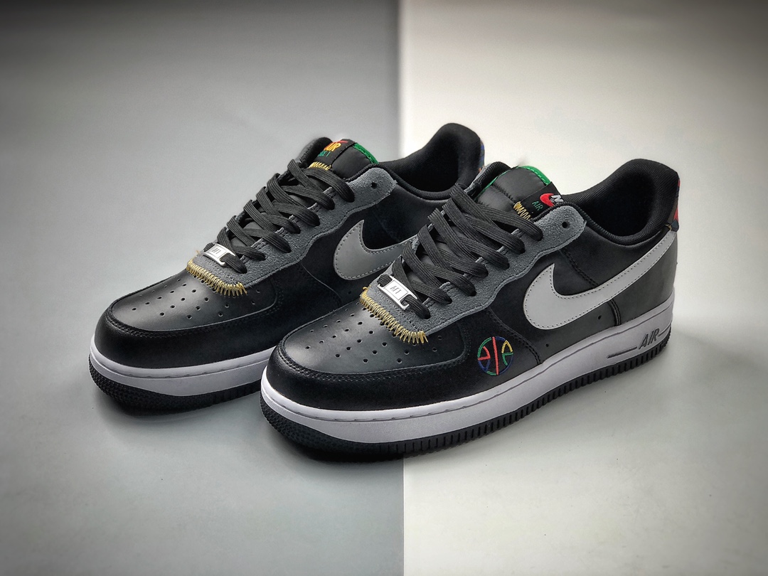 200 NIKE FORCE空军一号运动休闲板鞋 DC1483-100