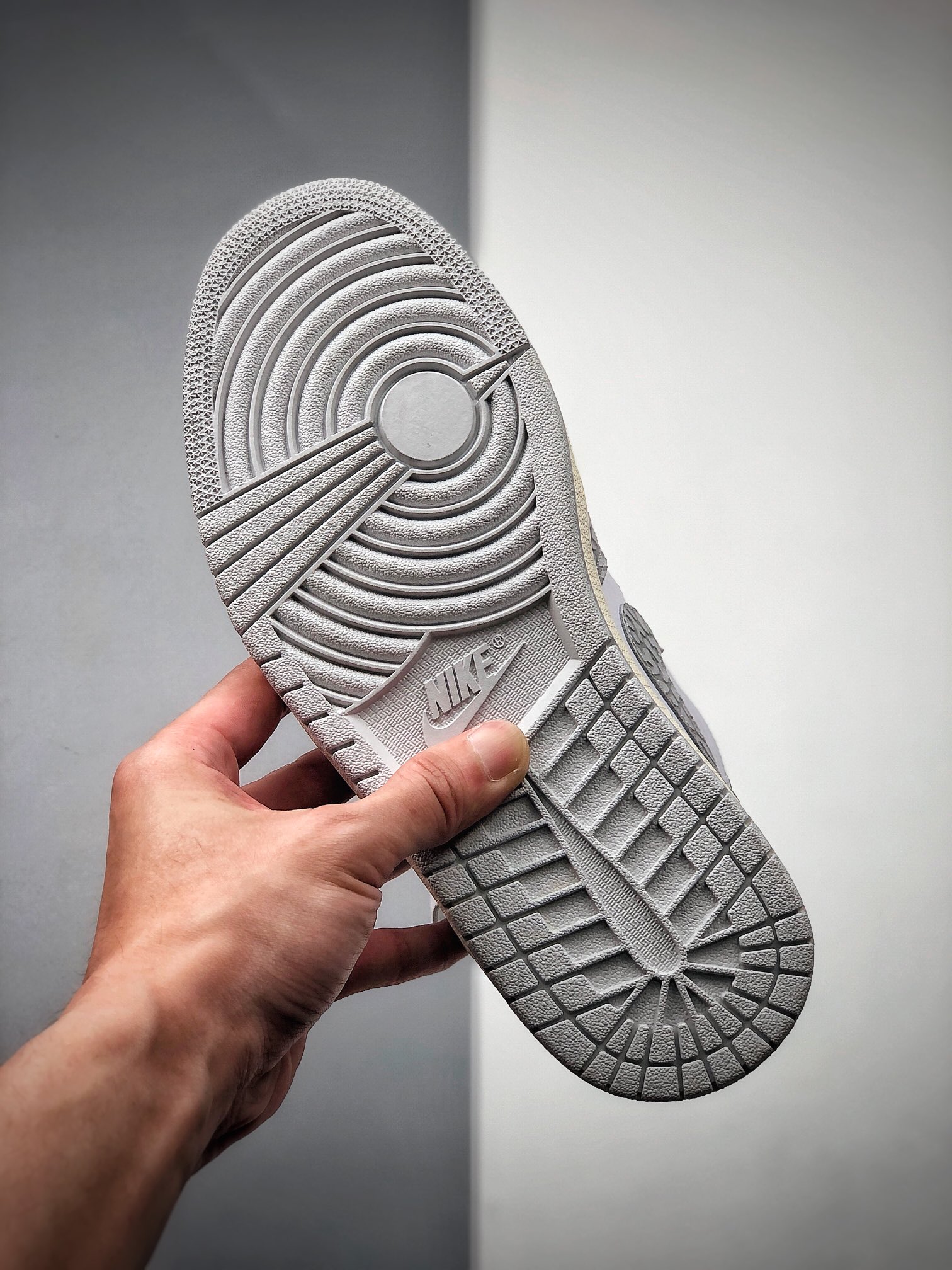 220 Nike Air Jordan 1 Low PRM”Elephant Print” xfAJ1乔丹一代低帮经典复古文化休闲运动篮球鞋“白灰爆裂纹”  DH4269-100