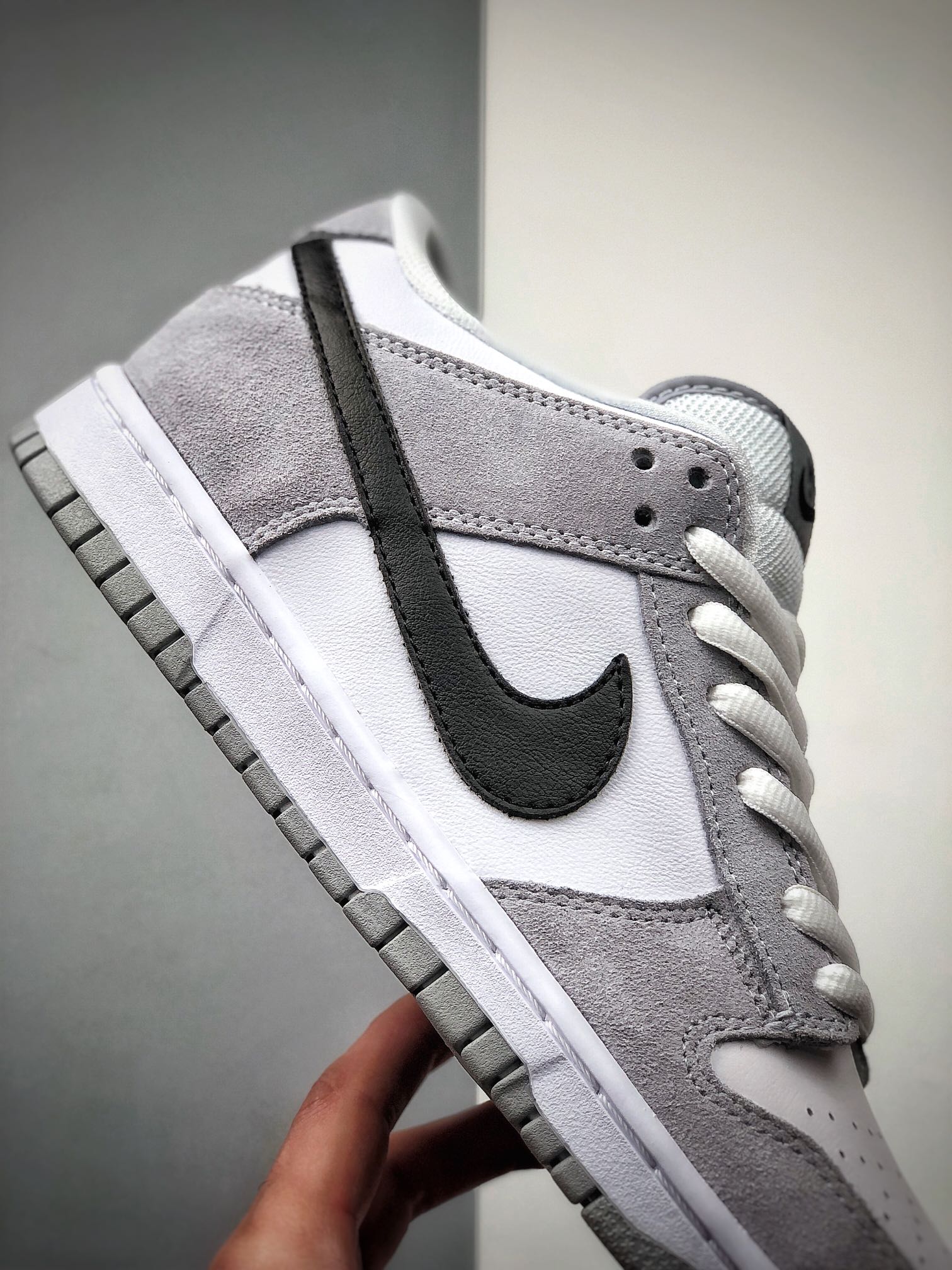 280  NIKE SB ZOOM DUNIKE LOW PRO  854866-012
