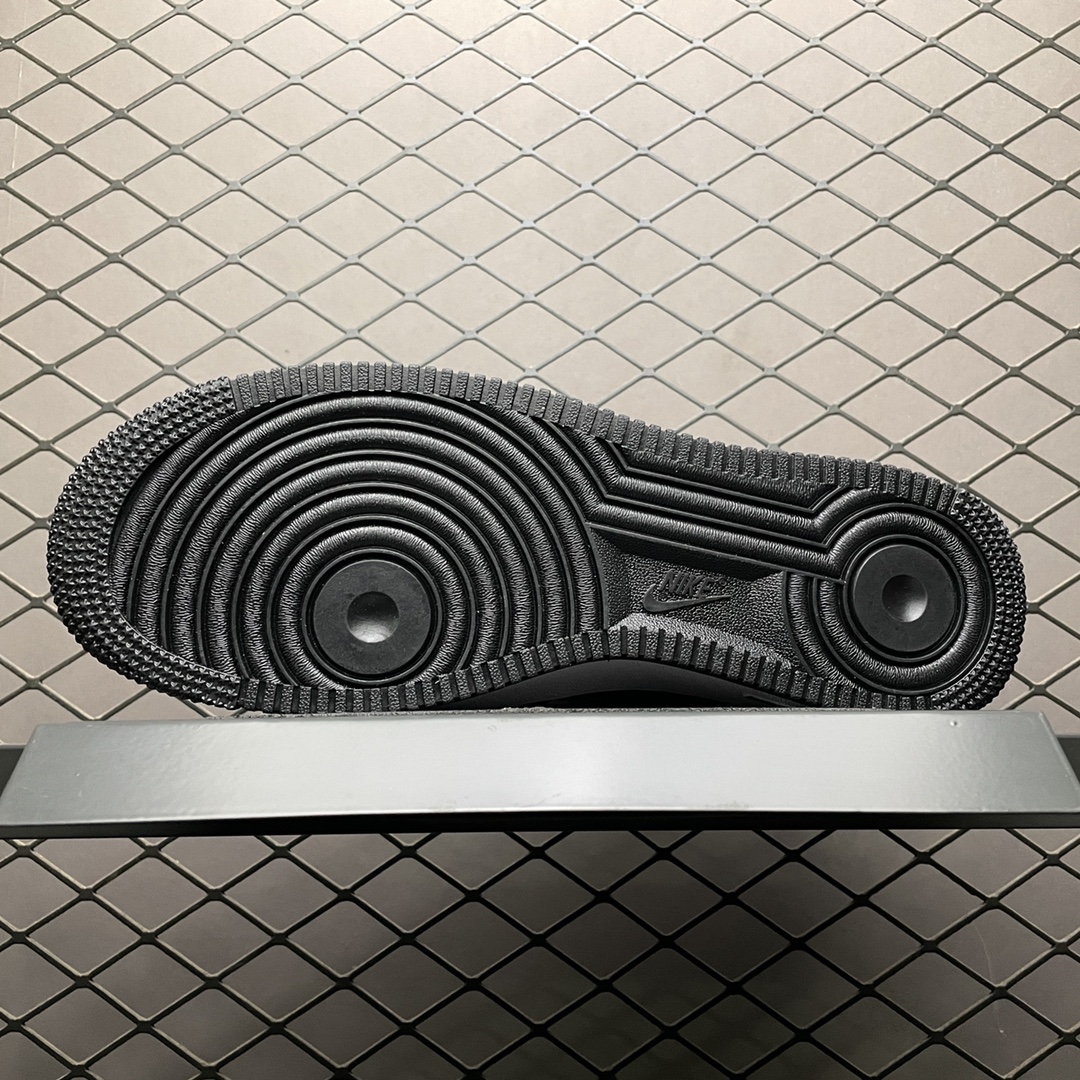 200 NK Air Force 1 空军一号低帮休闲运动板鞋 DC1483-100