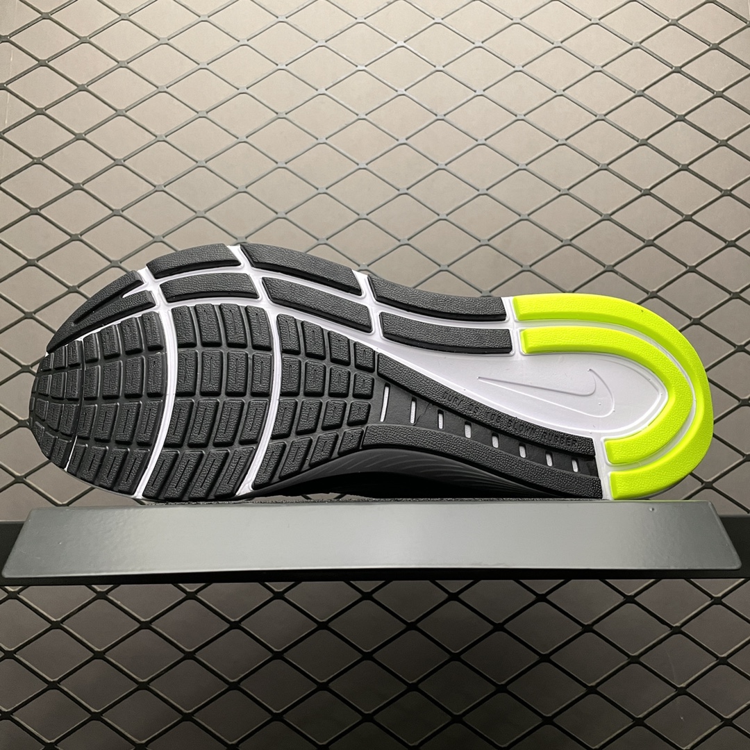 190 Nike Air Zoom Structure 23 超轻网面透气跑步鞋 CZ6720-010 品质做工 鞋盒钢印 QC尺码表 合格证 区分市面通货版本 尺码：39 40 40.5 41 42 42.5 43 44 44.5 45 编号：24DTNNJ