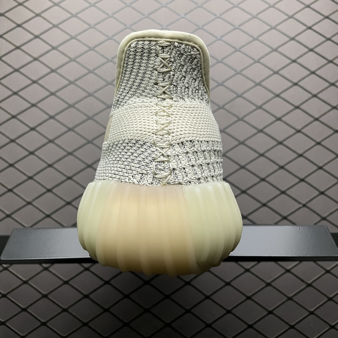 220  AD 阿迪Yeezy 350V2  ” Lunmark ” 芝麻 须白满天星 FV3254
