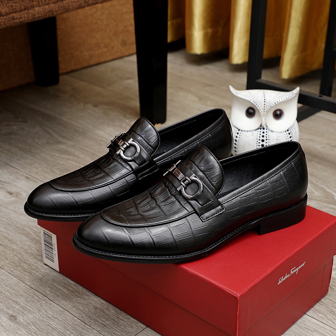 Ferragamo Men's Black Leather Slip-On Loafers with Crocodile Embossed Upper