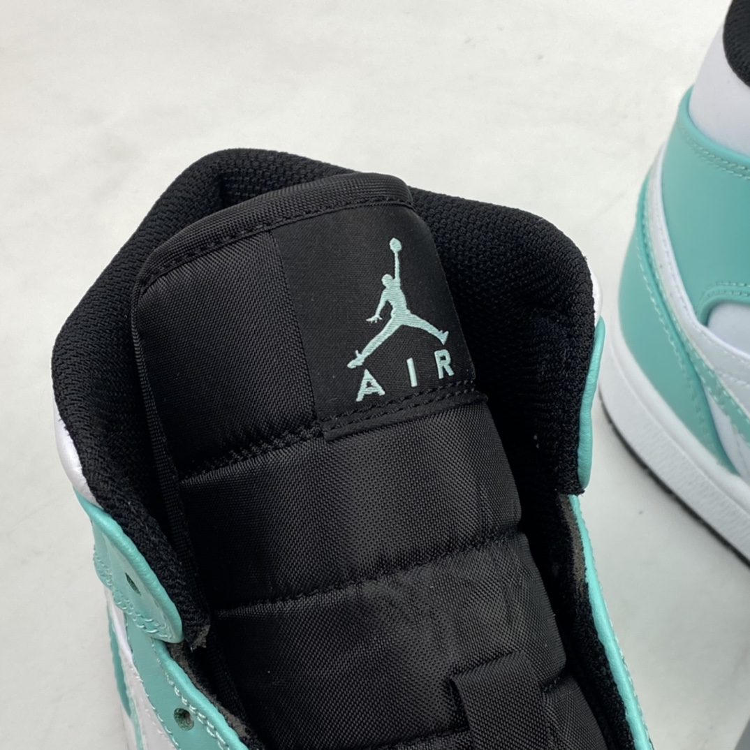 P260 Air Jordan 1 Mid AJ1 乔1 中帮百搭休闲运动板鞋 554724-132