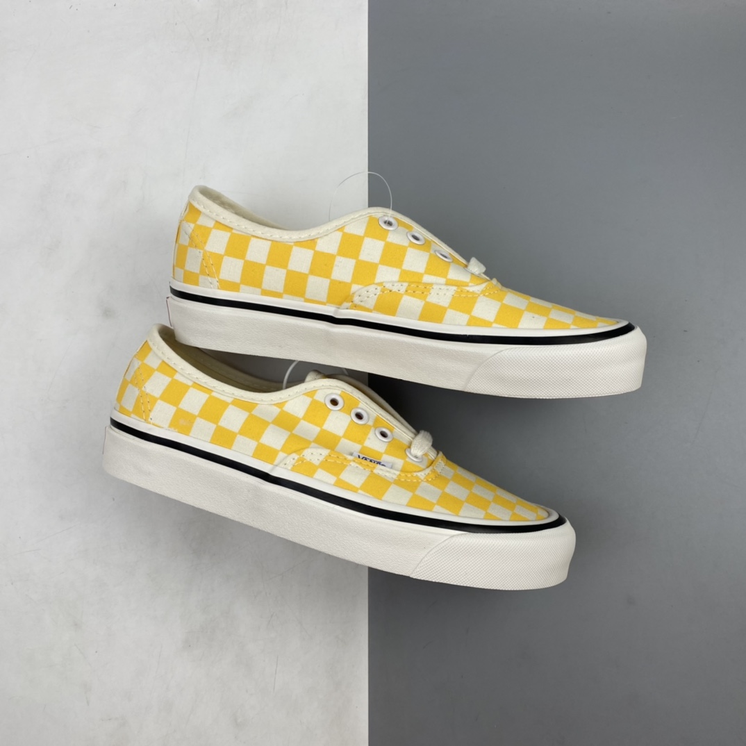 P140 Vans Authentic 经典安娜海姆 橘黄色棋盘格 4孔低帮高端硫化滑板鞋 VN0A54F241P