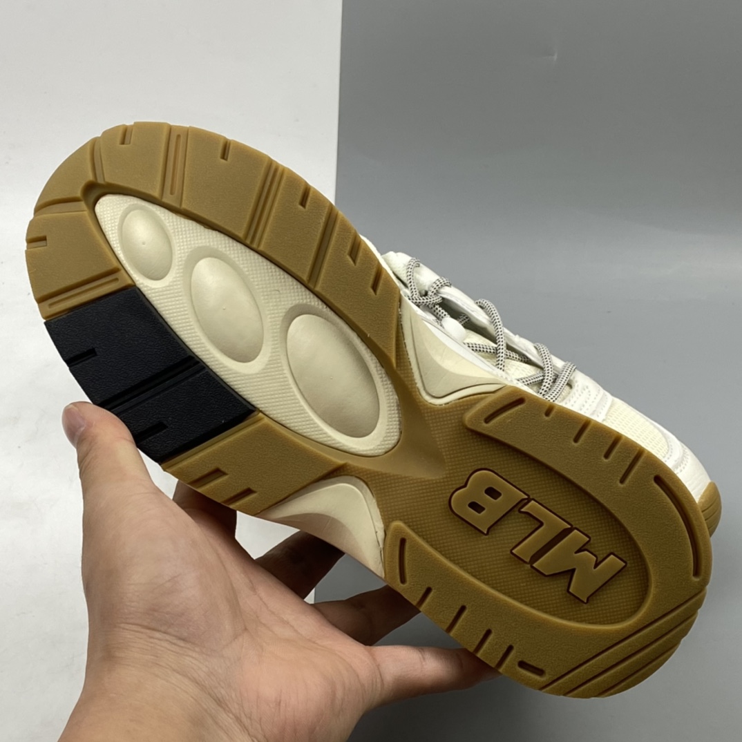 P200 Korea韩国SS19限定发售NY美国榄球洋基队限定 x MLB Big BallCHUNKY Lite厚底老爹厚底休闲运动慢跑鞋 32SHC3111白色