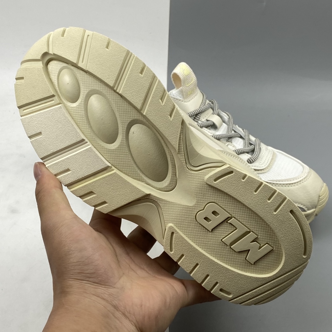 P200 Korea韩国SS19限定发售NY美国榄球洋基队限定 x MLB Big BallCHUNKY Lite厚底老爹厚底休闲运动慢跑鞋 32SHC3111象牙色