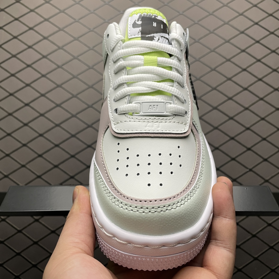 220 NK Air Force 1 Shadow 解构系列空军一号低帮运动休闲板鞋 CV8480-300