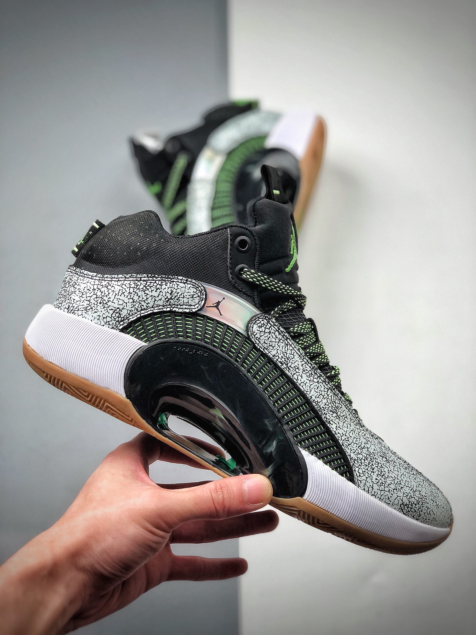 240  Air Jordan XXXV Sp-Tp Pf  灰绿 锡安威廉 AJ35 乔丹35代  DA2372-100