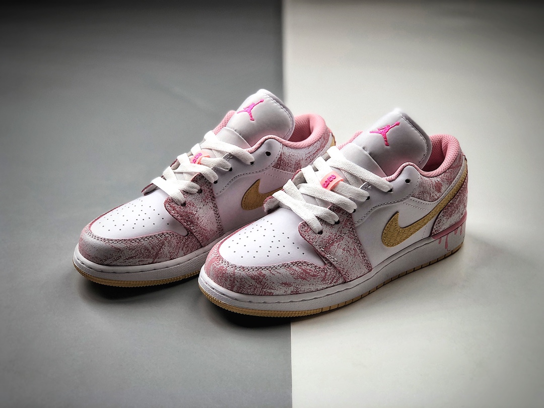 240  纯原Air Jordan 1 Low （GS） 低帮 冰激凌 “孟佳 周雨彤同款”  CW7104-601