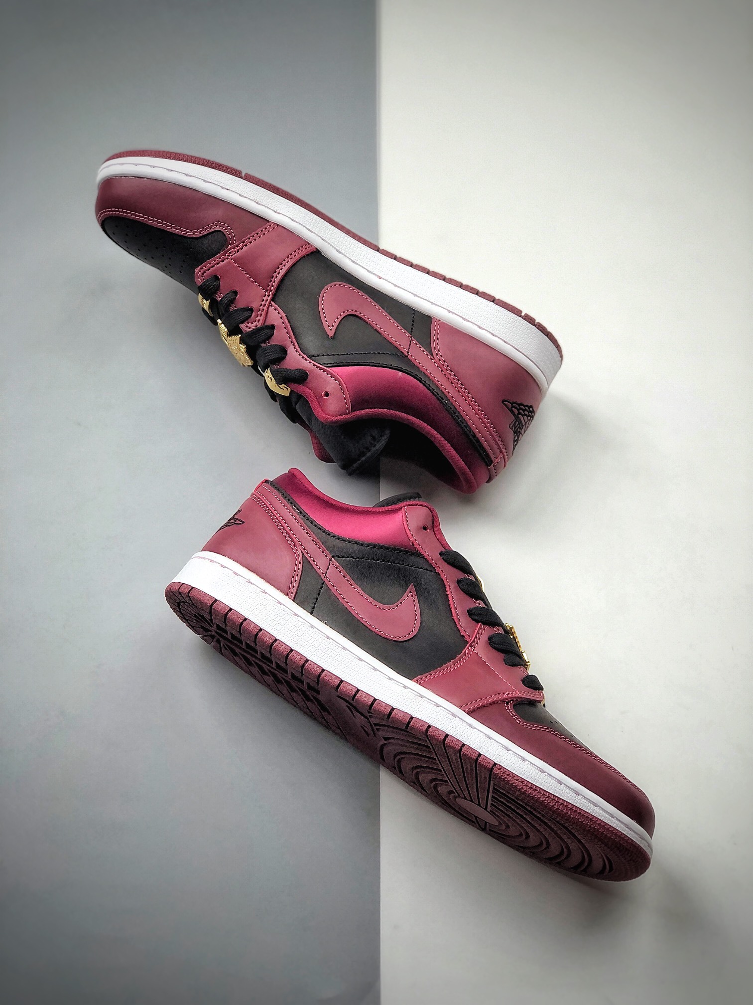 240  纯原Air Jordan 1 Low AJ1 金属飞翼 黑红  DB6491-600