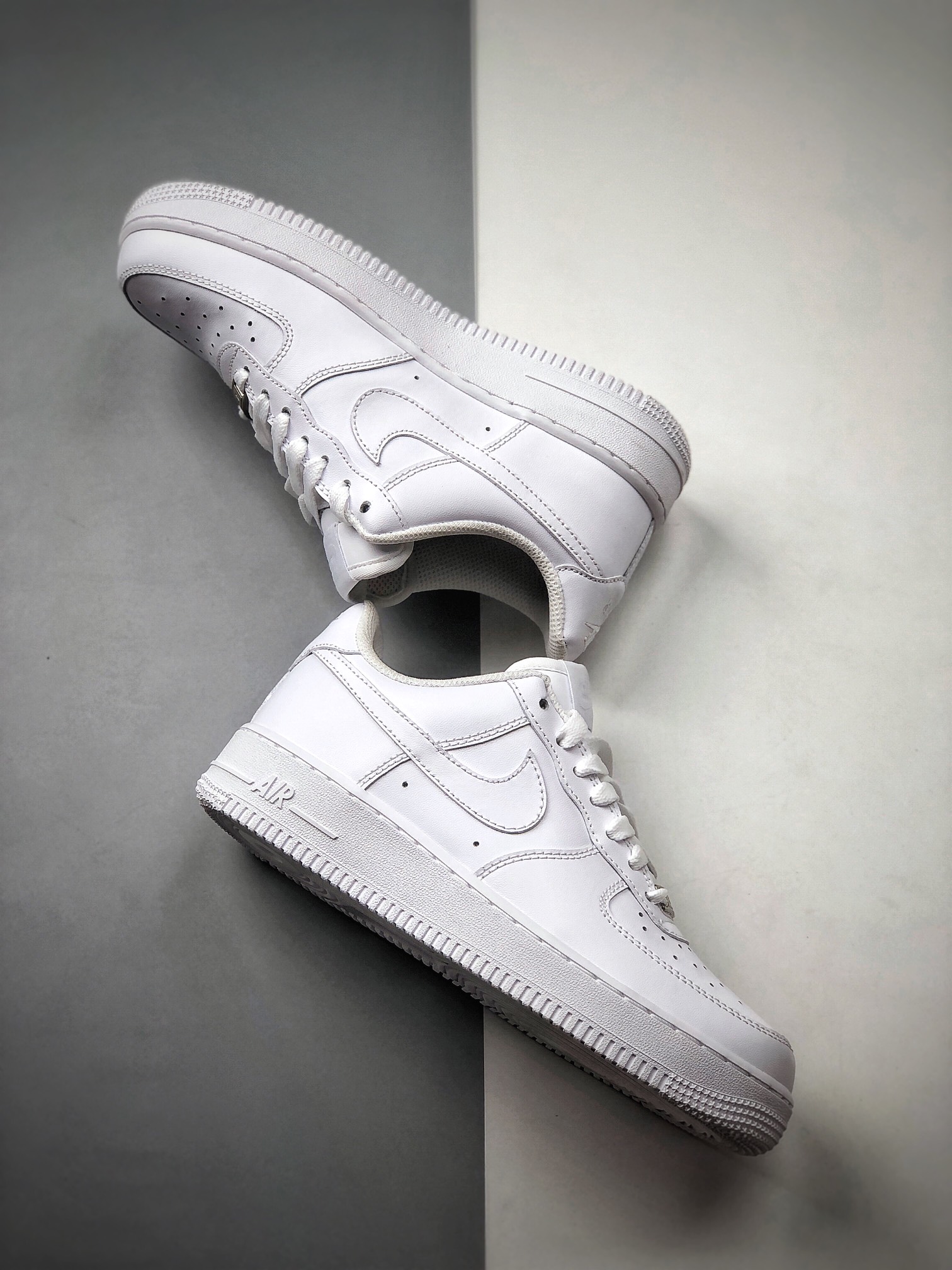 180 NIKE FORCE空军一号运动休闲板鞋   315115-112