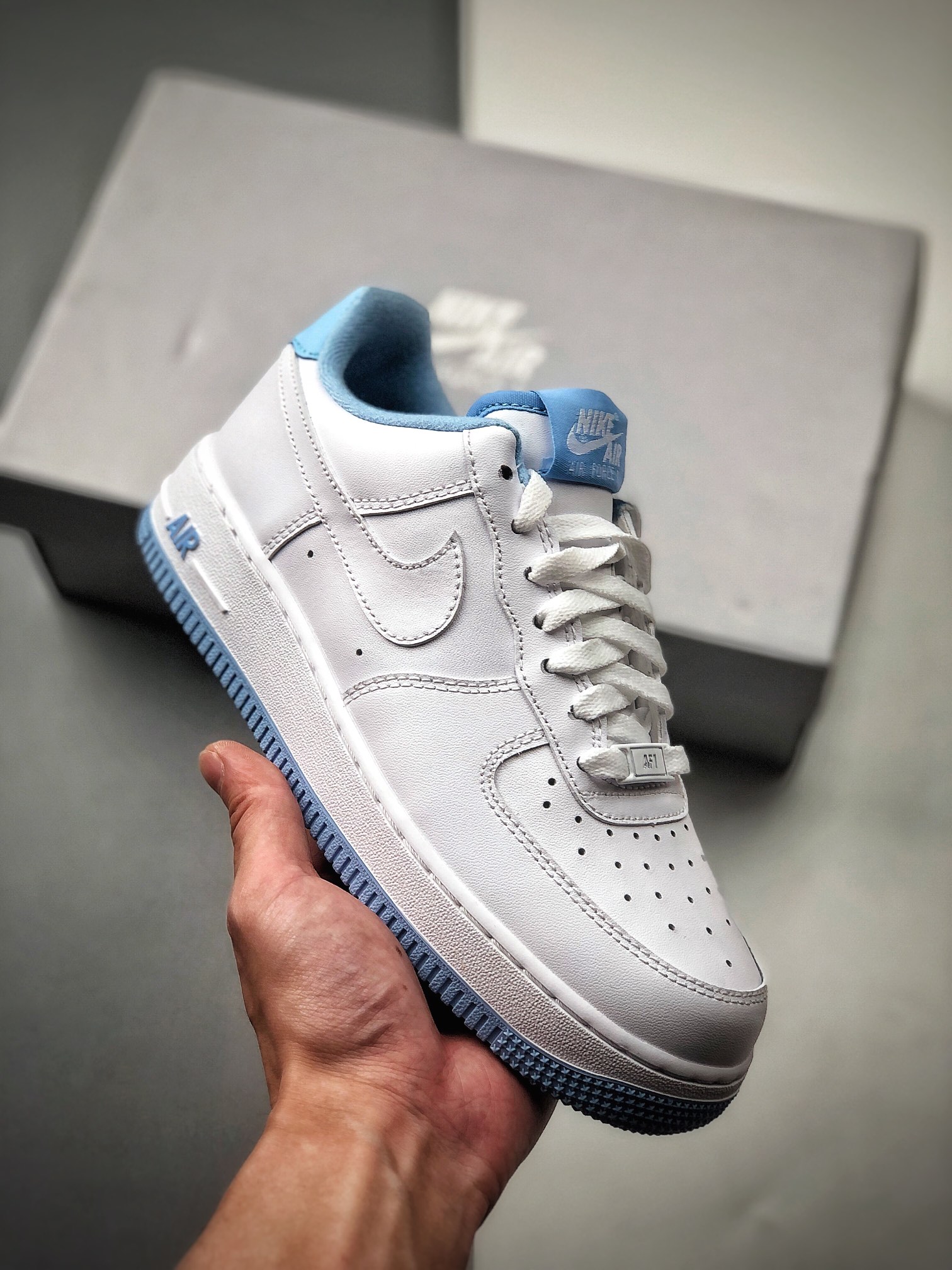 200 NIKE FORCE空军一号运动休闲板鞋   CD6915-103