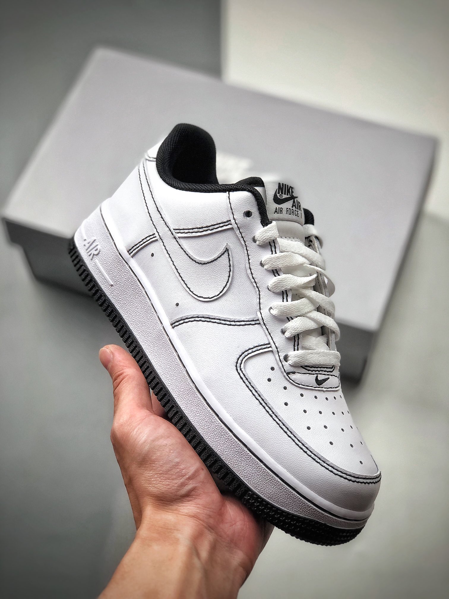 200 NIKE FORCE空军一号运动休闲板鞋   CW1575-104