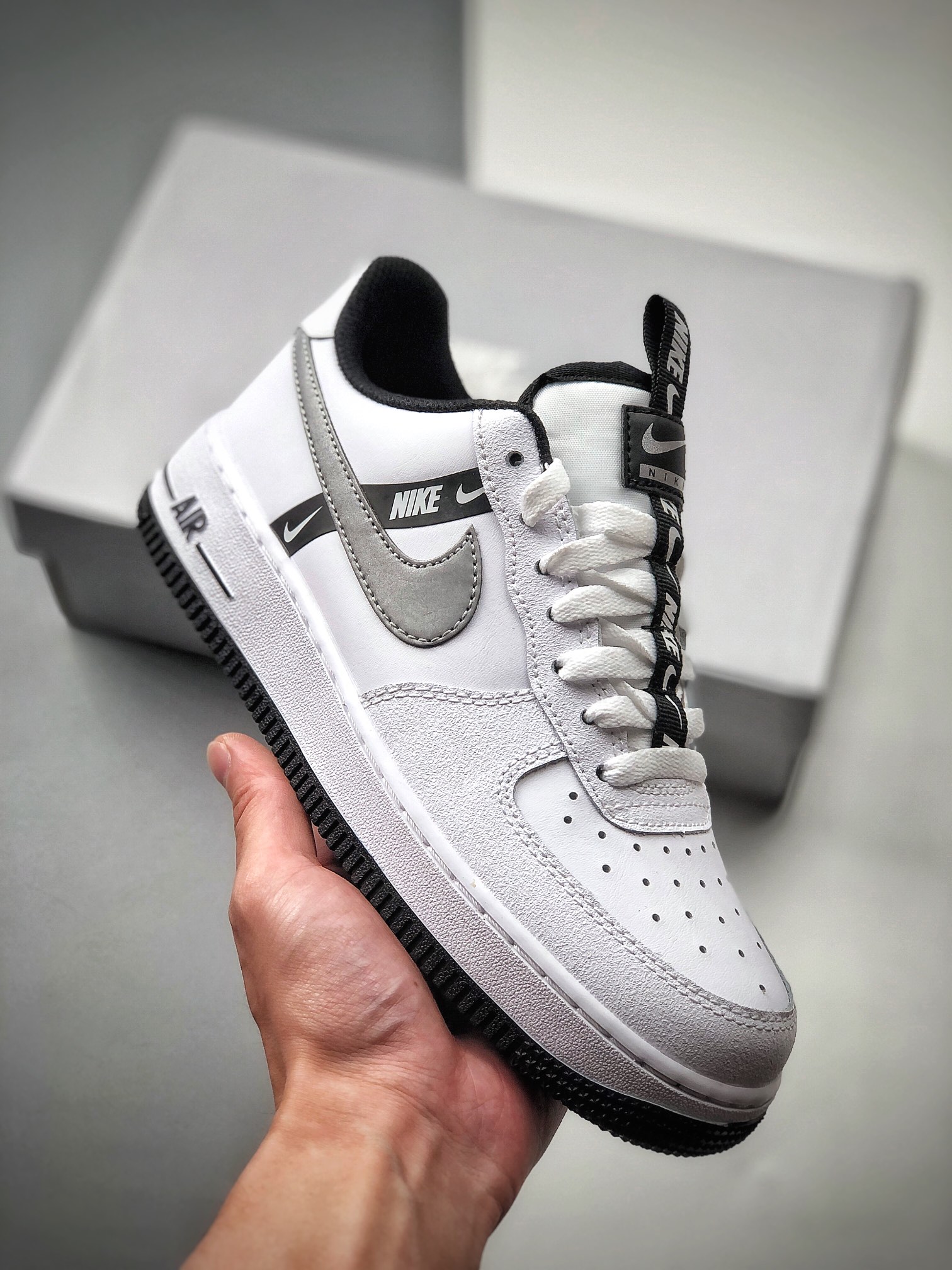 200 NIKE FORCE空军一号运动休闲板鞋   CT4683-100