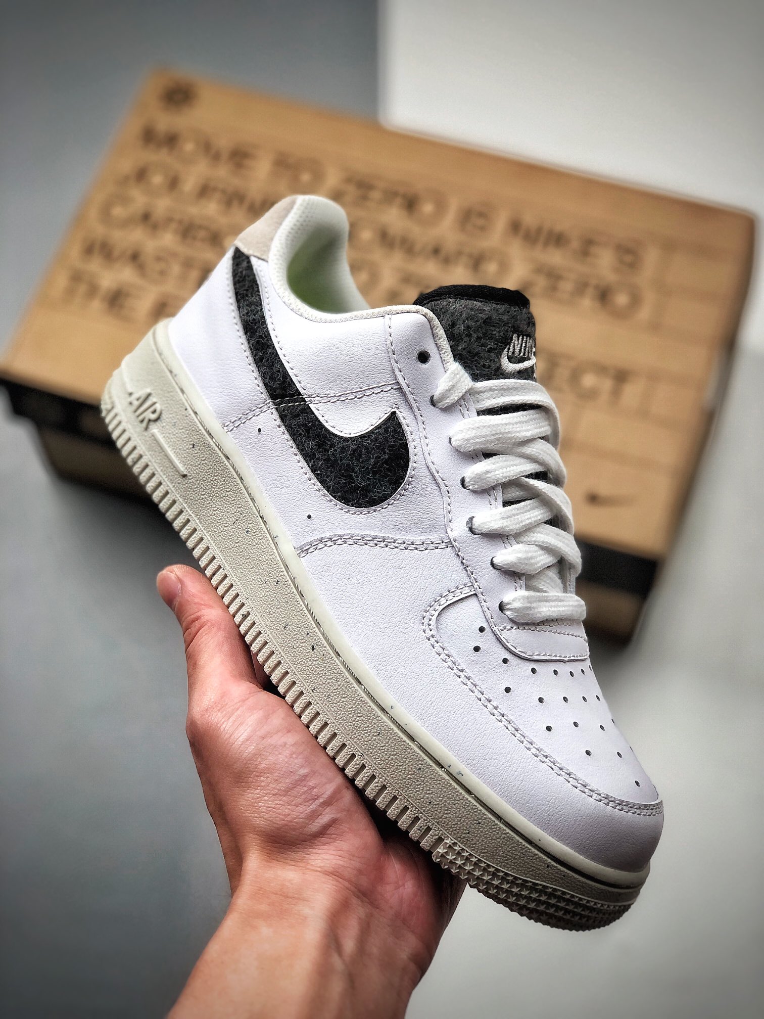 200 NIKE FORCE空军一号运动休闲板鞋   DD6682-100