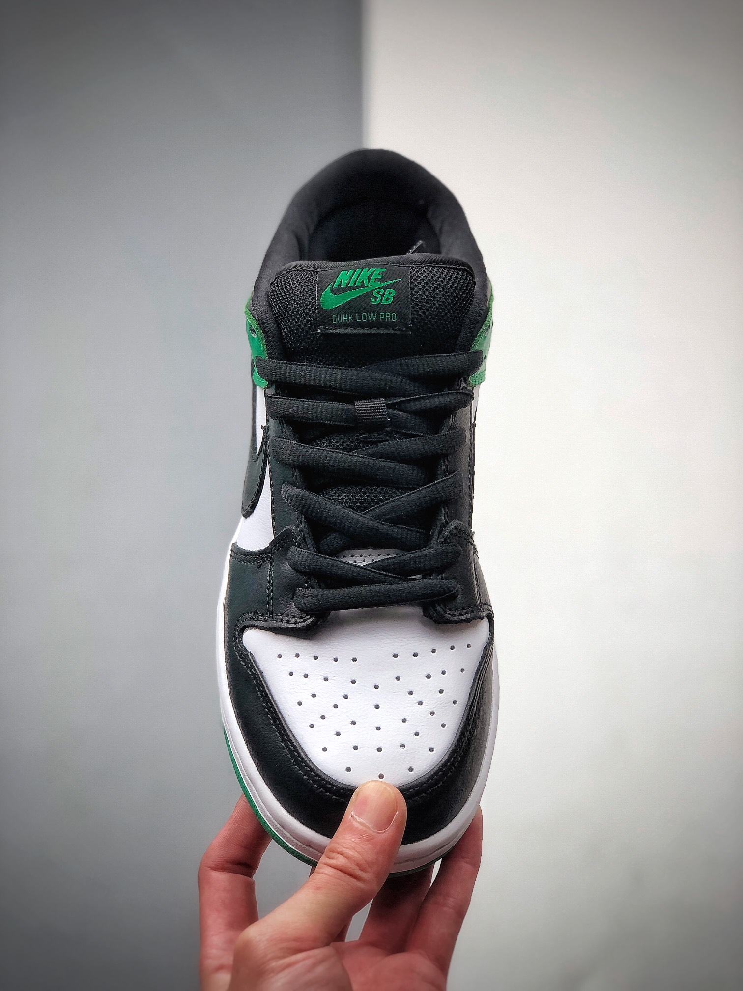 280  Nike Dunk SB Low Celtics J-Pack黑绿脚趾配色 BQ6817-302