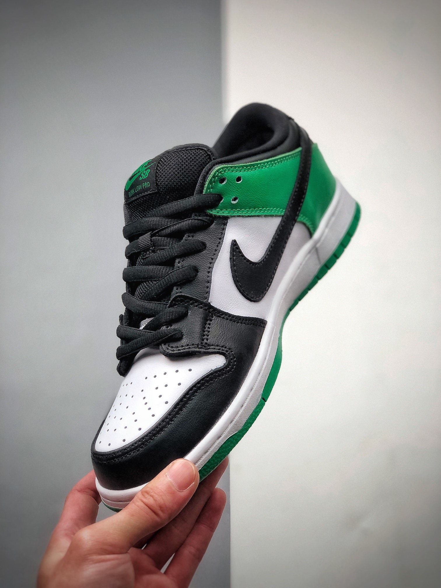 280  Nike Dunk SB Low Celtics J-Pack黑绿脚趾配色 BQ6817-302