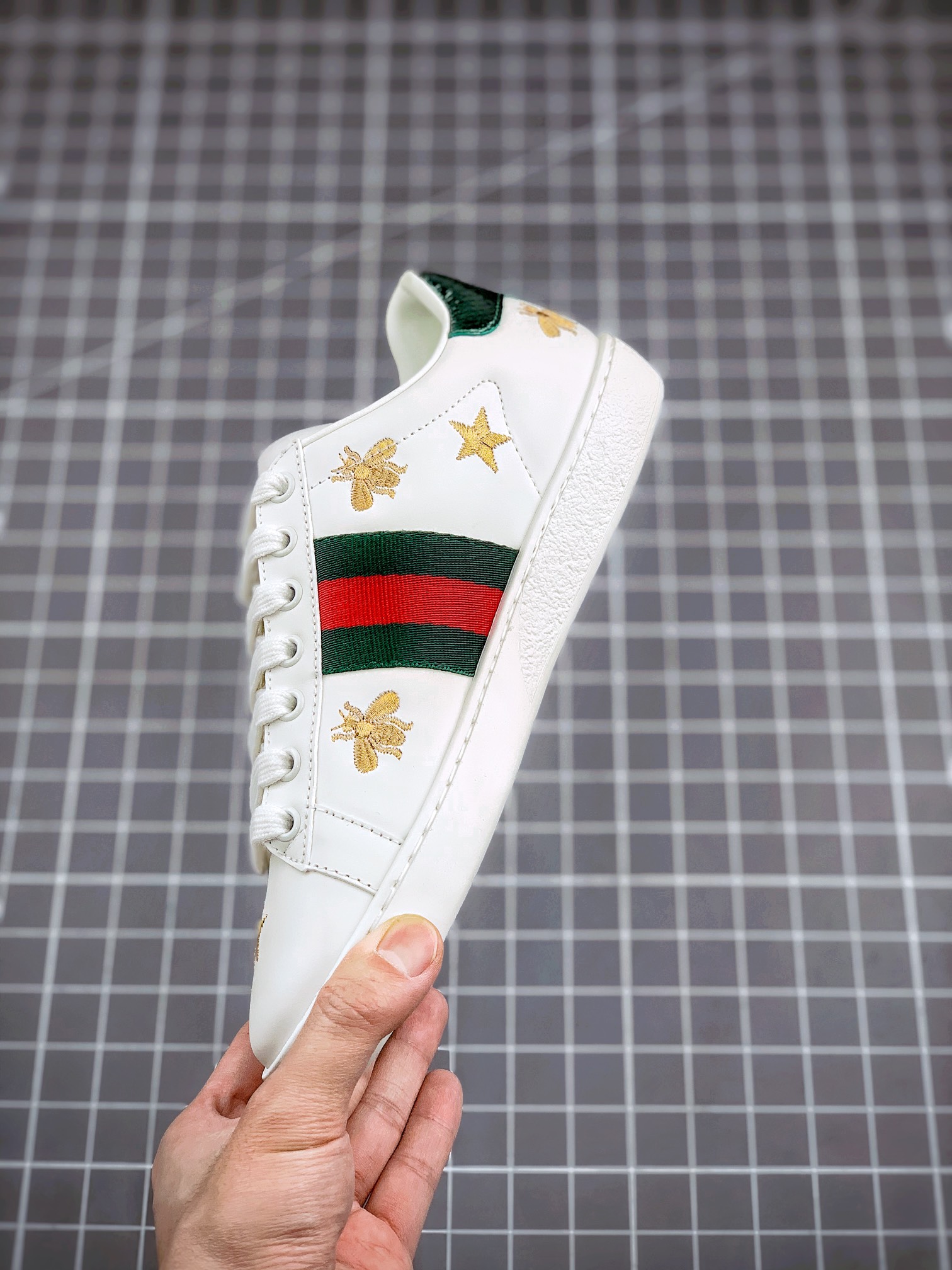 The strongest pure original purchase version chip on the market can scan Gucci white shoe series
