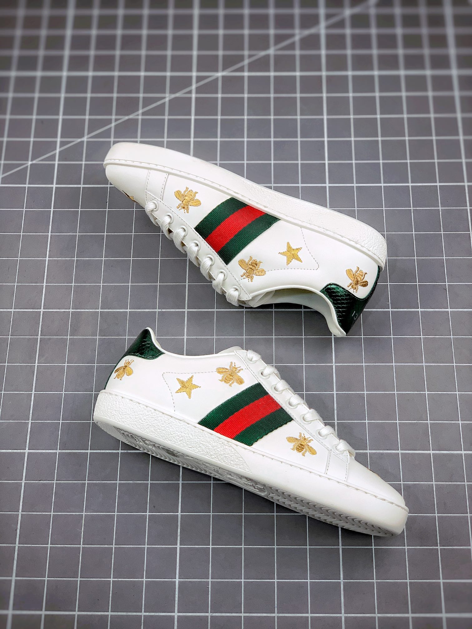 The strongest pure original purchase version chip on the market can scan Gucci white shoe series