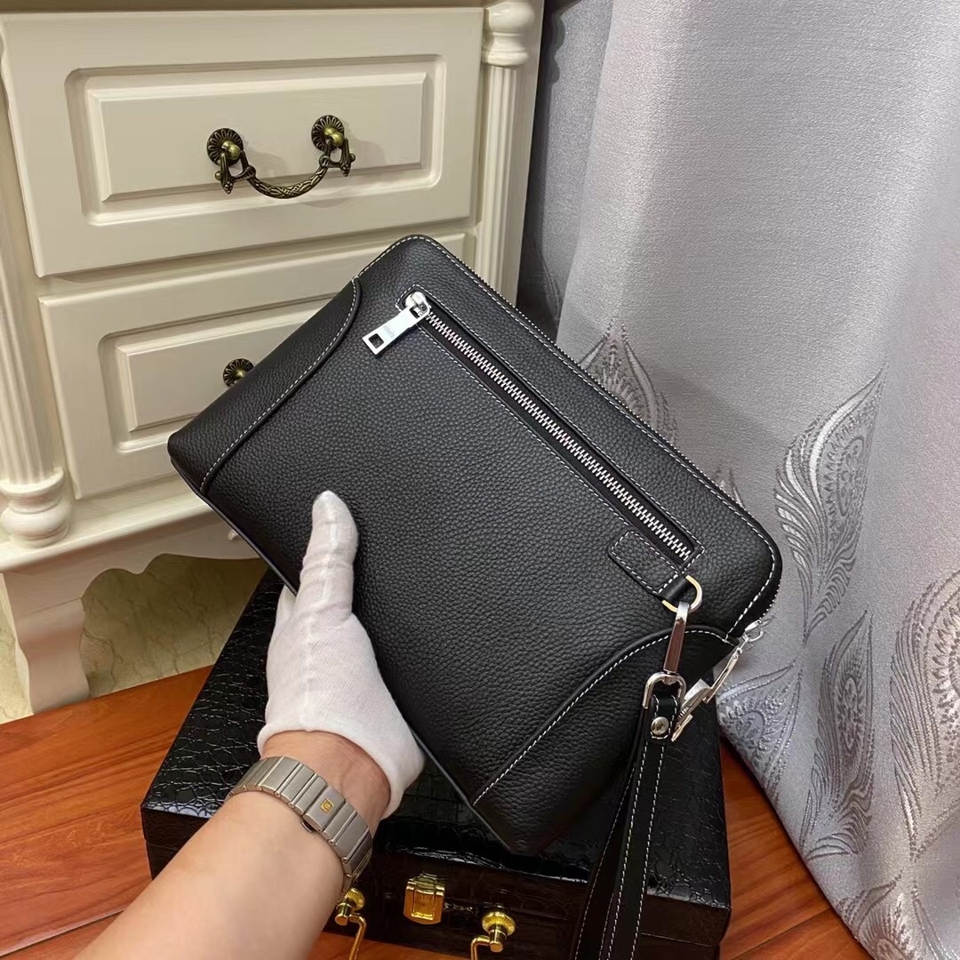 密码锁原单(型号:33111-1)👏经典新款上市👋👋头层进口皮制作,高档专用内里,2021欧美大师设计