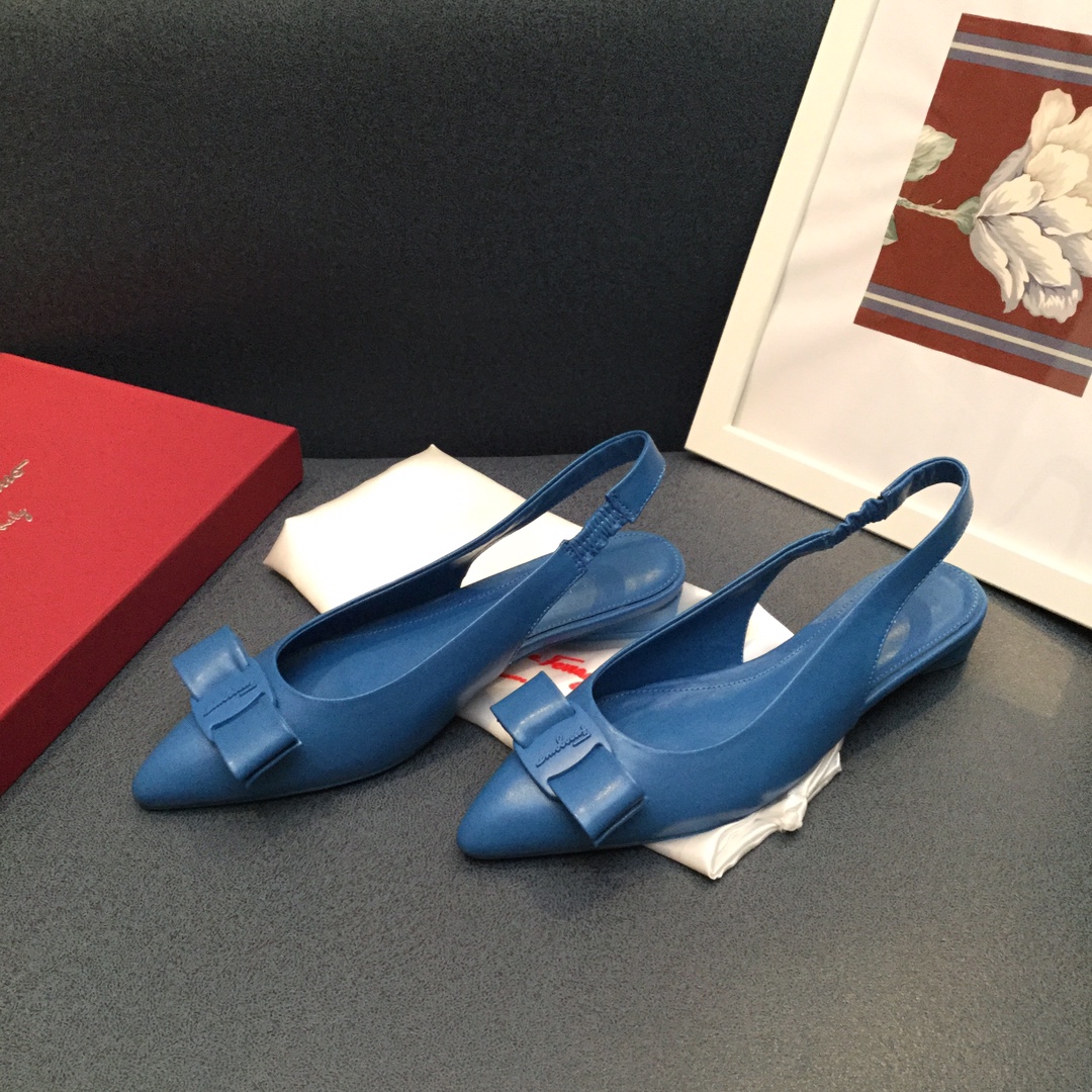 [Salvatore Ferragamo Viva 2.0 Ferragamo lágrima talón abierto zapatos de tacón FILA nueva serie VIVA