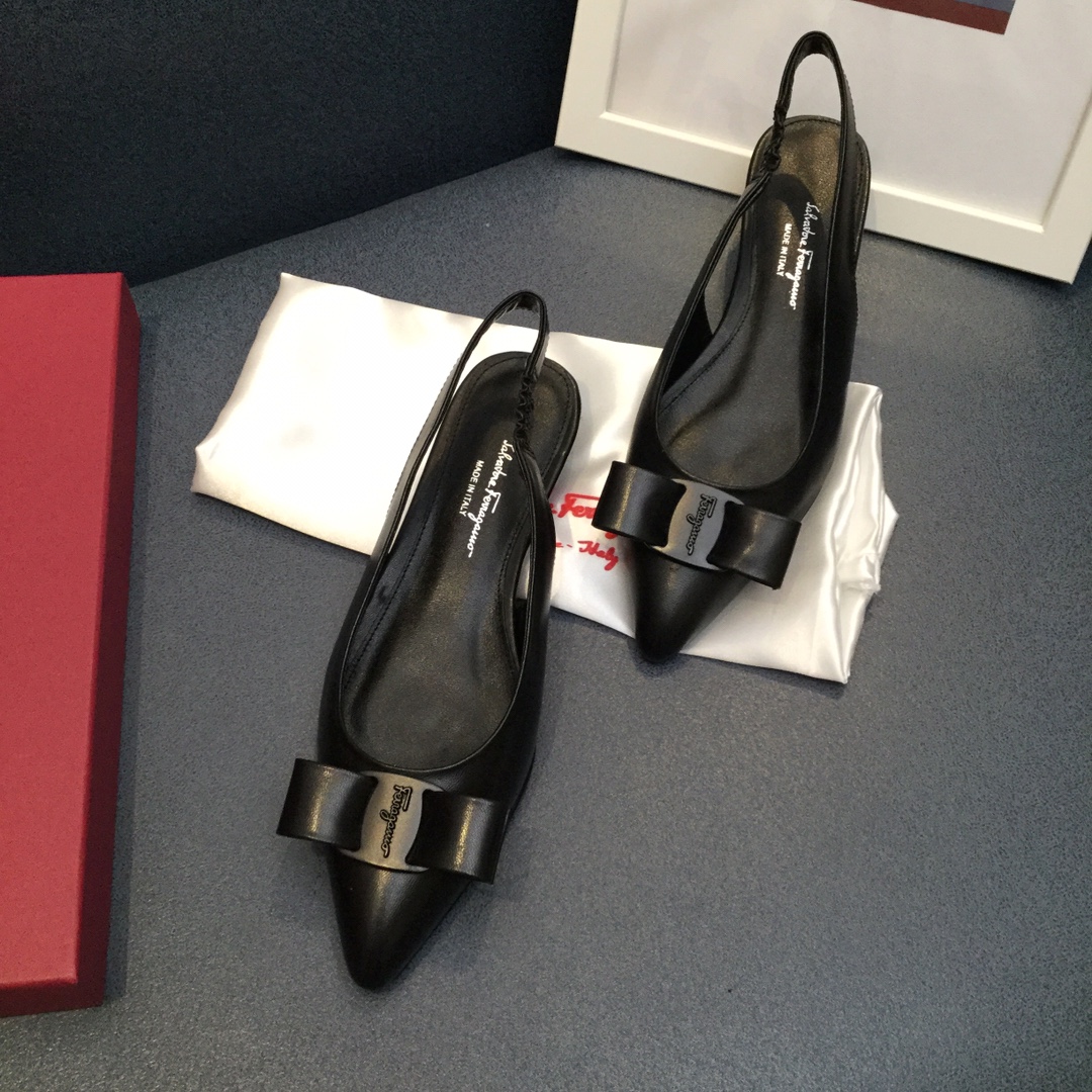 [Salvatore Ferragamo Viva 2.0 Ferragamo lágrima talón abierto zapatos de tacón FILA nueva serie VIVA