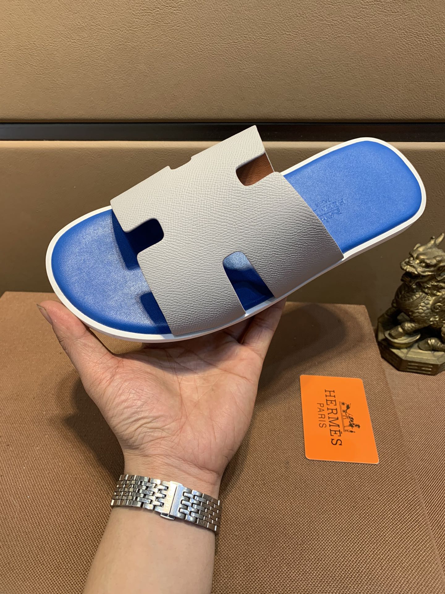 H0  HERMES爱马仕休闲拖鞋，官网1:1、高品质 完美做工 透射出一种尊贵奢华，高端超凡工艺中升华其奢侈定义。