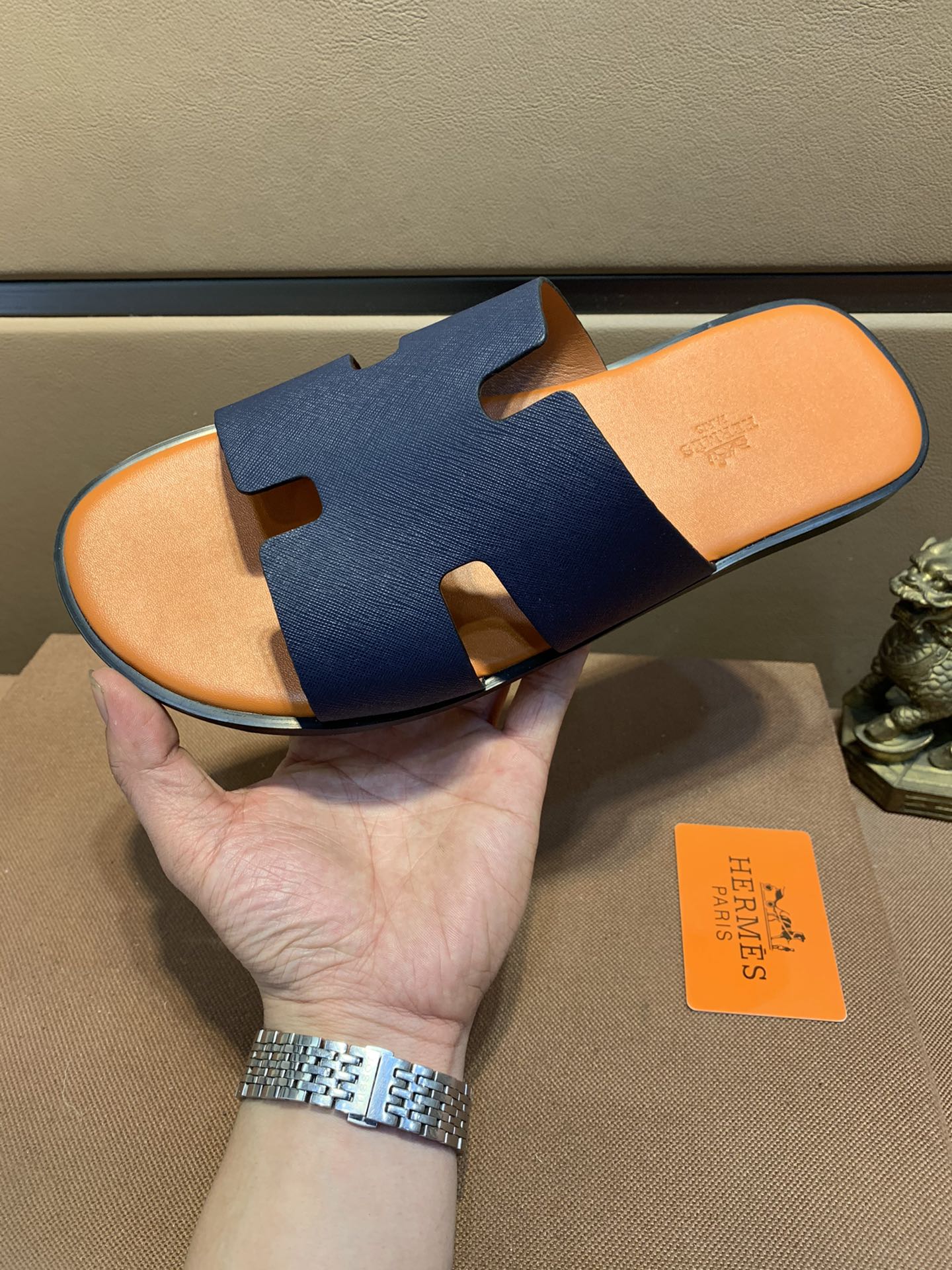 H0  HERMES爱马仕休闲拖鞋，官网1:1、高品质 完美做工 透射出一种尊贵奢华，高端超凡工艺中升华其奢侈定义。