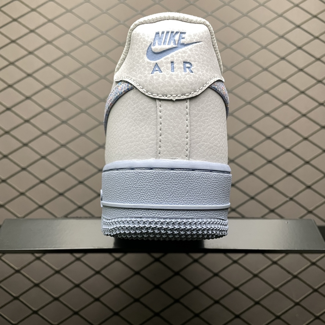 200 Nike Air Force 1’07 空军一号低帮运动休闲板鞋 CZ0377-100