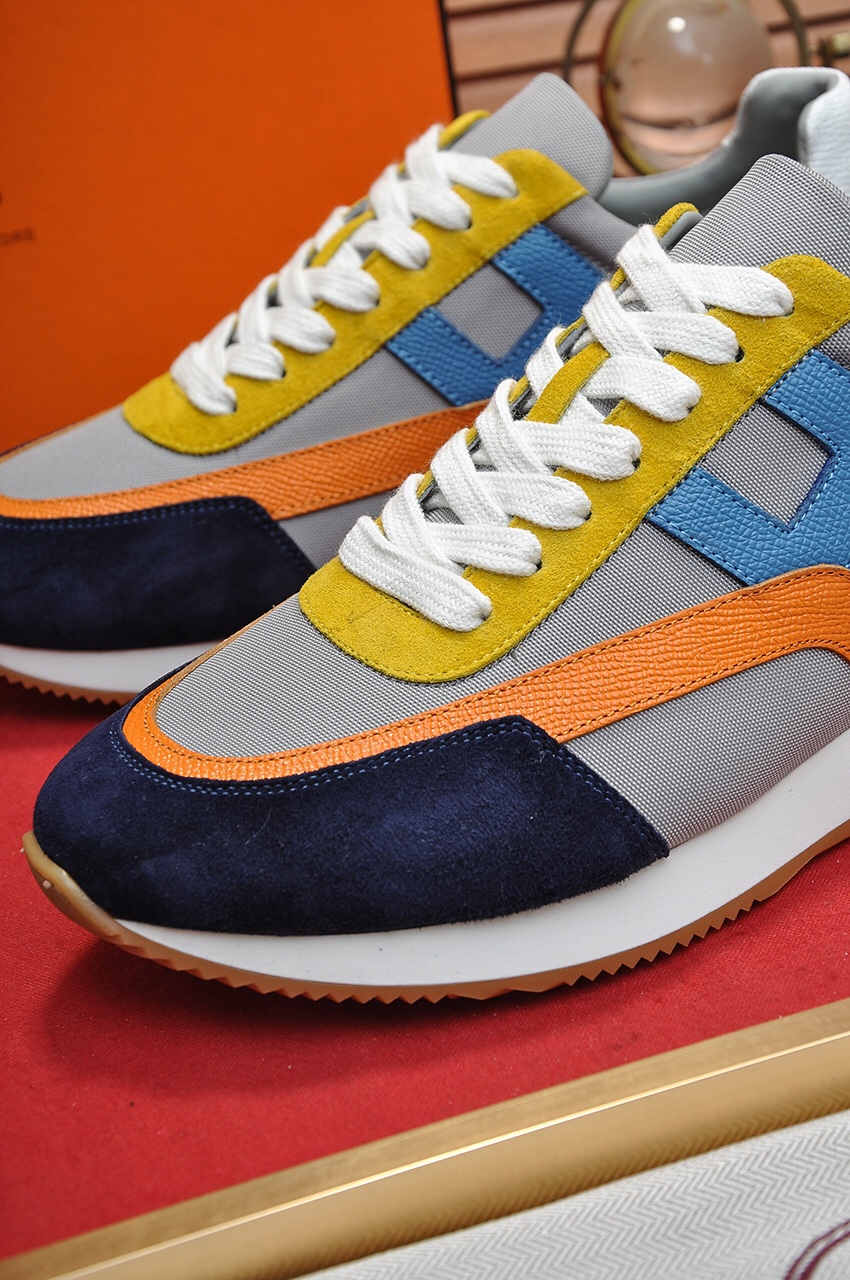 Hermès Men's & Women's Couple Sneakers in Italian Leather, Multi-color 9 i1618512300 6025 7
