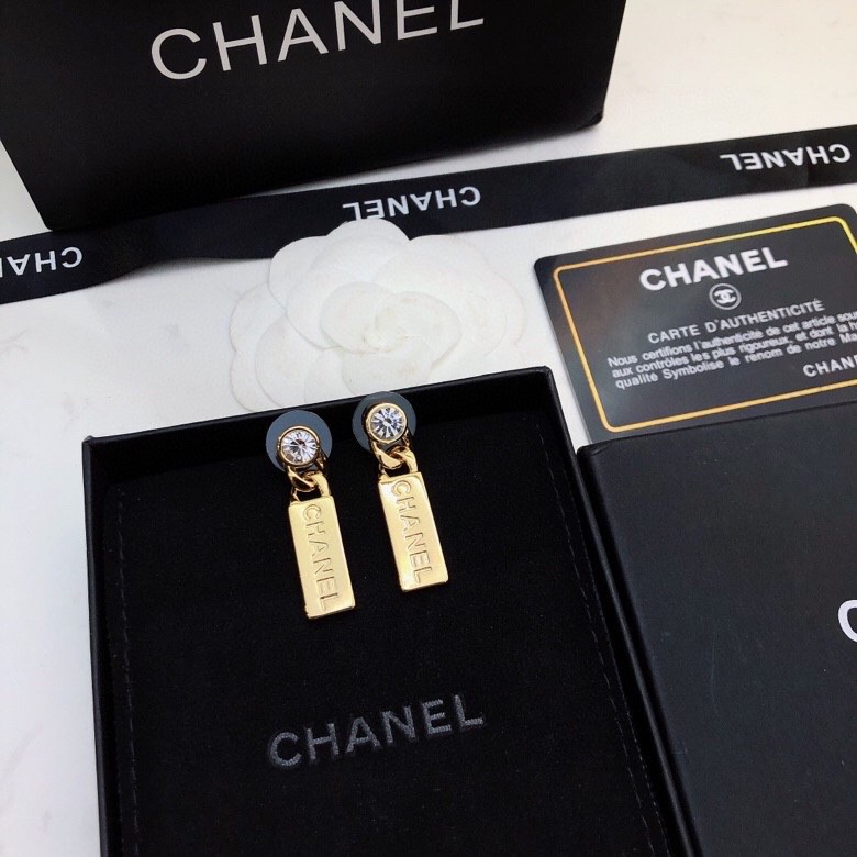 Chanel Replicas
 Jewelry Earring Vintage